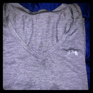 V neck tee